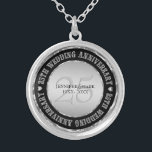 25. Hochzeitstag Metallisches Silber und Schwarz Versilberte Kette<br><div class="desc">Eleganter 25. Hochzeitstag Gedenkstätte mit individualisierbarem Text. Metallisches Silber und Schwarz. Weißer Diamantenakzent.</div>