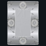 25. Hochzeitstag Tischdecke<br><div class="desc">Sie suchen die richtige 25. Hochzeitstag Tischdecke? Dann vielleicht eine wunderschöne,  silbergraue,  verzierte Wiederholungs- und Edelsteingrafik wird nur das,  was ihnen BEIDE geben!</div>