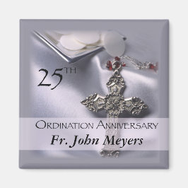 25. Ordination Jubiläum Cross Host Magnet