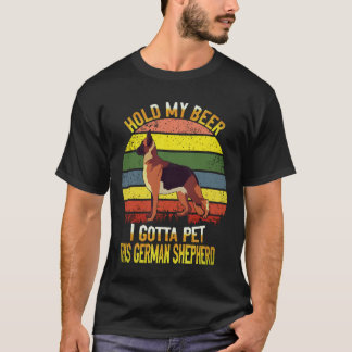 26 Halt mein Bier, ich muss diesen Deutschen Schäf T-Shirt