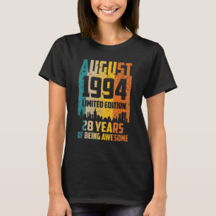 28. Geburtstag 28 Jahre Phantastisch seit August 1 T-Shirt
