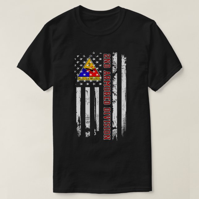 2. Armored Division American Flag Veteran Day Fett T-Shirt (Design vorne)