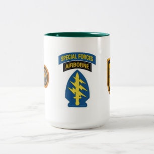 2 Couleurs ęr Tasse de groupe de forces spéciales