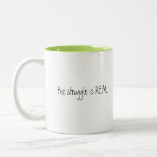 2 Couleurs La lutte est vraie tasse de café