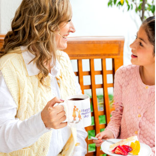 2 Couleurs Tasse Bonne Fête des Mères, la fille offre des fle