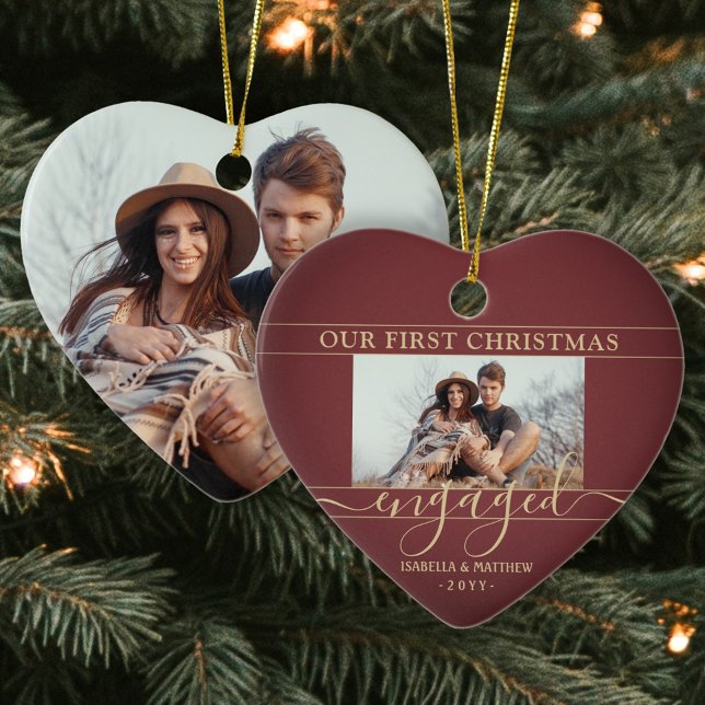 2 Foto Erste Weihnachtsfeier Verlobtes Rotes und G Keramik Ornament (Von Creator hochgeladen)