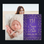 2 Foto Quinceanera Elegantes Lila Gold Glitzer Save The Date<br><div class="desc">Die Zeit fliegt! Mit dieser stilvollen 2-Foto-lila und goldenen 3.5"x5"-Save the Date Einladung laden Sie Ihre Familie und Freunde zu einem eleganten Quinceañera-Fest ein. (IMAGE PLACEMENT TIP: Eine einfache Möglichkeit, ein Foto genau so zu zentrieren, wie Sie es gewollt haben, ist es, es einzuschneiden, bevor Sie es auf die Zazzle-Website...</div>