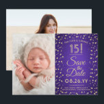 2 Foto Quinceanera Elegantes Lila Gold Glitzer Save The Date<br><div class="desc">Die Zeit fliegt! Mit dieser stilvollen 2-Foto-lila und goldenen 3.5"x5"-Save the Date Einladung laden Sie Ihre Familie und Freunde zu einem eleganten Quinceañera-Fest ein. (IMAGE PLACEMENT TIP: Eine einfache Möglichkeit, ein Foto genau so zu zentrieren, wie Sie es gewollt haben, ist es, es einzuschneiden, bevor Sie es auf die Zazzle-Website...</div>