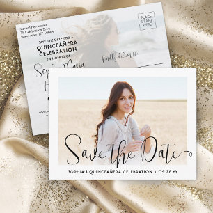 2 Foto Quinceañera Trendy Script Save the Date Ankündigungspostkarte