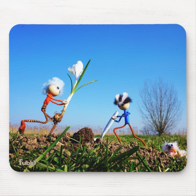 2 Fubby's die een bol krokus planten. Mousepad (Vorne)