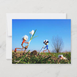 2 Fubby's die een bol krokus planten. Postkarte
