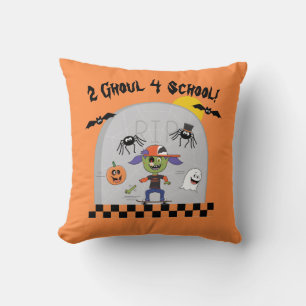2 Ghoul 4 School Girl Throw Kissen