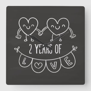 2. Jubiläum Geschenk für ihre Chalk Herz Hand Dra Quadratische Wanduhr