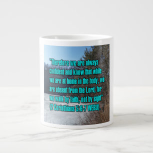 2. Korinther 5:6-7 WEBU Mug Jumbo-Tasse