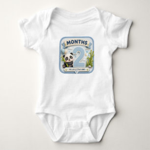 2-Monate-Baby-Meilenstein Baby Strampler