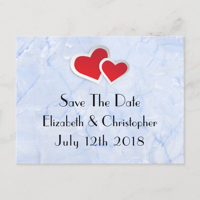 2 Rote Herzen auf Icy Blue Marmor Save the Date Ankündigungspostkarte (Vorderseite)
