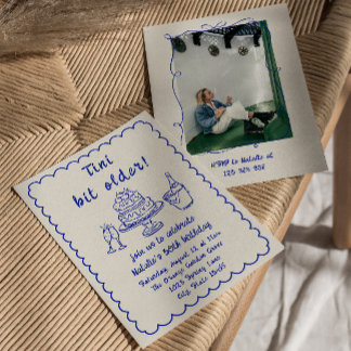 30. Blue Hand Drawn Champagne Cake Geburtstags-Fot Einladung