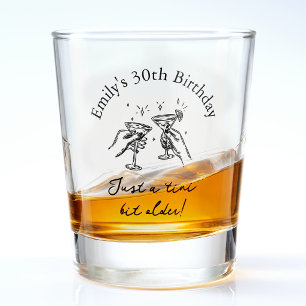 30. Geburtstag „Just a Tini Bit Older“ Martini Schnapsglas