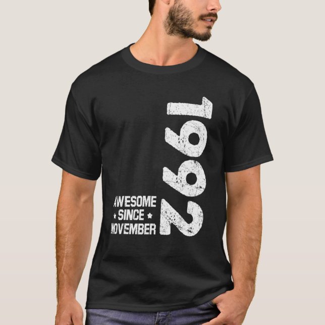 30 Jahre alter Witz Phantastisch seit November 199 T-Shirt (Vorderseite)