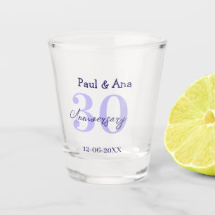 30. Jubiläum lila fett gedruckter Name einfach neu Schnapsglas