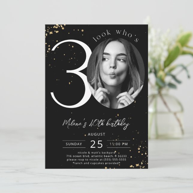 30e anniversaire Black Gold Invitation avec photo (Debout devant)