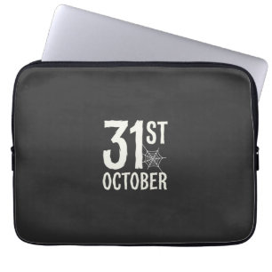 31. Oktober Halloween Spinnennetz Design Laptopschutzhülle