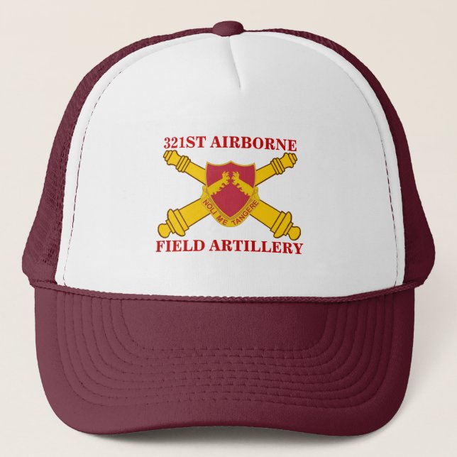 321ST IM FLUGZEUG FELD-ARTILLERIE-HUT TRUCKERKAPPE (Vorderseite)