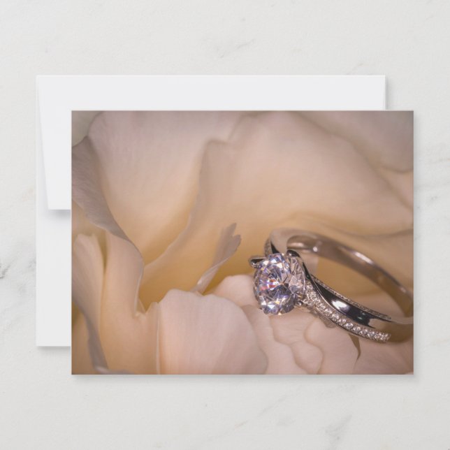 3292-Verlobung Ring on White Carnation Einladung (Vorderseite)