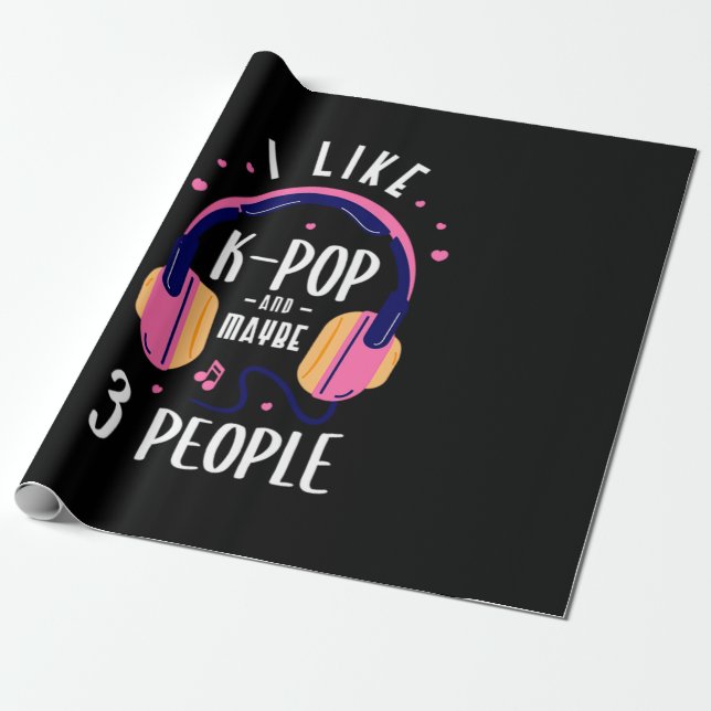 35.Ich mag Kpop und vielleicht 3 Leute Design für  Geschenkpapier (Ungerollt)
