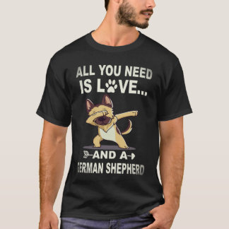 36 Alles, was man braucht, ist Liebe und ein Deuts T-Shirt