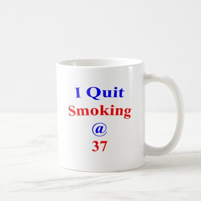 37, die ich beendigte zu rauchen kaffeetasse (Rechts)
