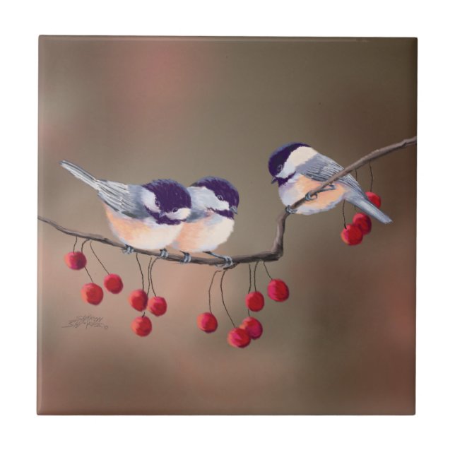 3 CHICKADEES u. ROTE BEEREN durch SHARON SHARPE Fliese (Vorderseite)