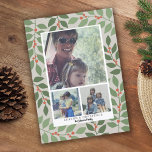 3 Foto Collage Moderne botanische Jahreszeit Gruß Feiertagskarte<br><div class="desc">Verwenden Sie 3 Bilder und machen Sie einen einzigartigen und trendigen Holiday-Gruß mit einem einfachen,  minimalen Eukalyptusblattmuster auf der Rückseite. Wenn Sie etwas bewegen möchten,  klicken Sie auf die Schaltfläche Anpassen,  um Änderungen vorzunehmen.</div>