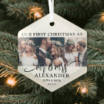 3 Foto Mr. & Mrs. 1. Christmas Schwarz-weiß Hexago Ornament Aus Glas<br><div class="desc">Feiern Sie einen fröhlichen 1. Urlaub als verheiratetes Paar mit einer maßgeschneiderten 3-Foto-Collage "Unser erstes Weihnachtsfest als Mr. & Mrs." Hexagon-Glasschmuck. Alle Texte und Bilder auf dieser Vorlage sind einfach zu personalisieren. (IMAGE PLACEMENT TIP: Eine einfache Möglichkeit, ein Foto genau so zu zentrieren, wie Sie es gewollt haben, ist es,...</div>