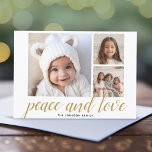 3 Foto Weihnachtsskript Gold Damask Peace Liebe Feiertagskarte<br><div class="desc">Verwenden Sie drei quadratische Foto und machen Sie einen einzigartigen und trendigen Frohen Weihnachtsgrüßen mit einem eleganten Muster auf der Rückseite. Die Begrüßung wird in einer modernen, unbedruckten Kalligraphie gezeigt, die sich ändern lässt, um Ihrem LieblingsSprichwort zu entsprechen. Wenn Sie etwas bewegen möchten, klicken Sie auf die Schaltfläche Anpassen, um...</div>