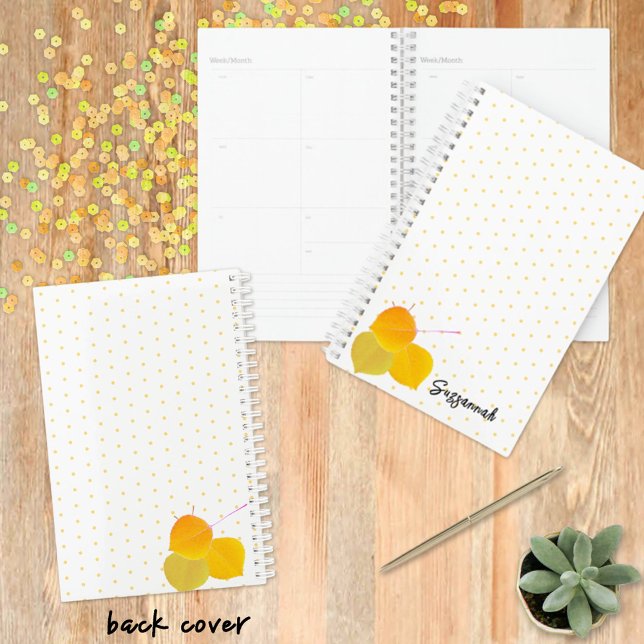 3 Gelbe Aspens-Blätter auf Gelbpolka-Punktmuster Planer (Scheduling a lot? Here's a simple designed cover and planner ready for you fill. Maybe a gift idea.)