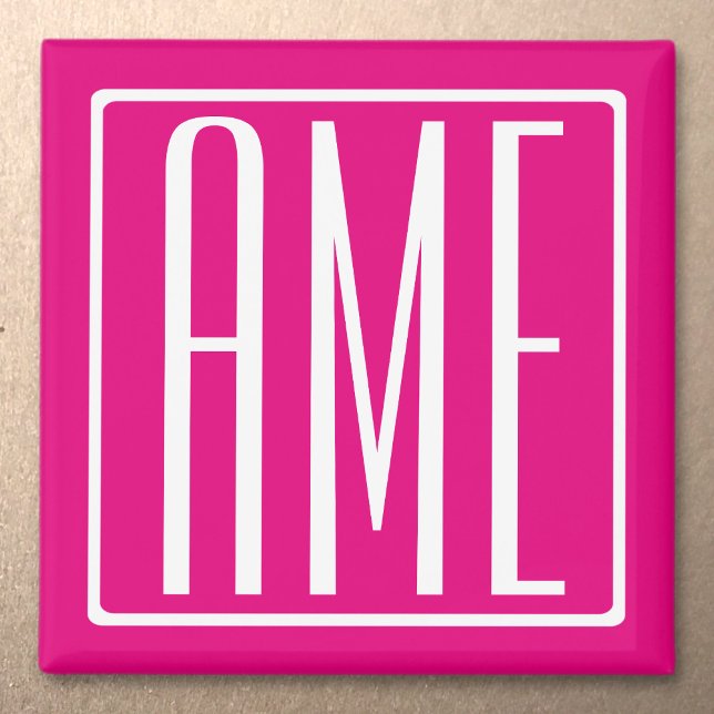 3 Initialen Monogramm | Weiß auf Hot Pink Magnet (Von Creator hochgeladen)