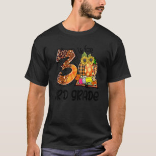 3 ist für die 3. Klasse Leopard Kürbis Lehrer Herb T-Shirt