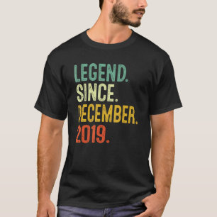 3 Jahre alte Legende seit 3. Dezember 2019 T-Shirt