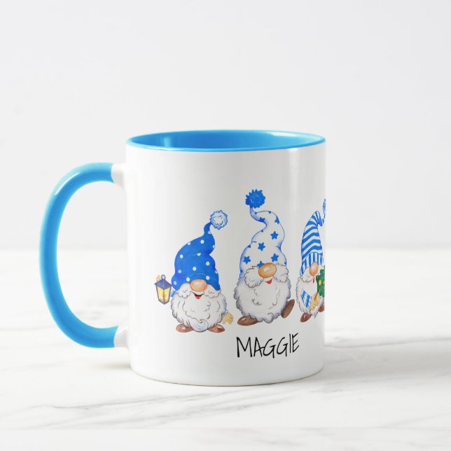 3 mignon Gnome de Noël Nom personnalisé 2 Tone Mug (Gauche)