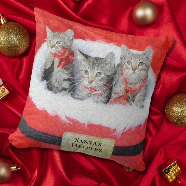 3 Niedliche Kätzchen Kleine Helfer des Weihnachtsm Kissen (Von Creator hochgeladen)