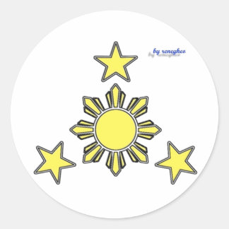 3 Sterne und ein Sonnenaufkleber Runder Aufkleber