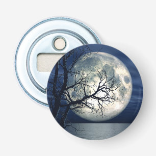3D Landschaft Hintergrund mit Mond über dem Meer Flaschenöffner