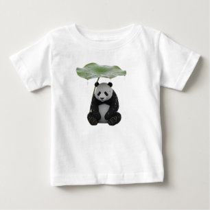 3D-Panda, der unter einem Lotusblatt Schutz sucht Baby T-shirt