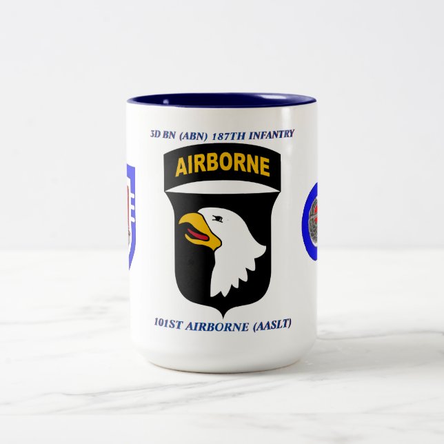 3E BATAILLE 187E INFANTERIE 101E AIRBORNE MUG (Centre)