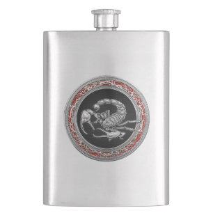 [400] Heiliger Silberskorpion auf Schwarz Flachmann