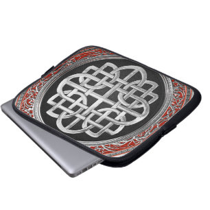 [400] Sacred Celtic Silver Knot Cross Laptopschutzhülle