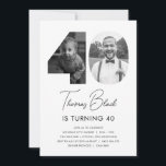 40. Geburtstag Foto Einladung<br><div class="desc">Feiern Sie Ihren Meilenstein 40. Geburtstag stilvoll mit unserer personalisierten Einladung mit Ihren Lieblings-Fotos aus der Vergangenheit und Gegenwart! Dieses minimalistische Design zeigt Ihre gepflegten Erinnerungen und fügt Ihrem besondere Anlass eine Touch Glamour hinzu. Mit individualisierbaren Texten und erstklassigem Druck wird diese Einladung Ihre Gäste beeindrucken und Set für eine...</div>
