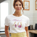 40. Geburtstag Pink Peonies Gold Glitzer Custom T-Shirt<br><div class="desc">Luxus 40. Geburtstag Floral Pink Gold Glitzer T - Shirt. Einfach zu personalisieren. Matching Produkte finden Sie in der Luxury Adult Peonies Birthday Collection.</div>