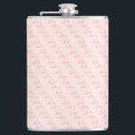 40. Geburtstag Rose Gold Rosa Hallo vierzig Text Flachmann<br><div class="desc">Elegant und modern für ein 40. Geburtstag Party. Girly Rose goldener Hintergrund und ein rot-rosa Text mit einem trendigen handgeschriebenen Stil: Hallo vierzig. Die Dekoration ist sehr schön. Sie können die Hintergrundfarbe so ändern, dass sie Ihrem Thema entspricht. Klicken Sie auf "Design bearbeiten" und dann auf "Hintergrundfarbe bearbeiten" auf Ihrem...</div>